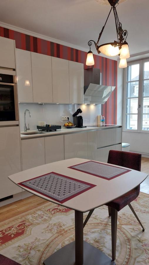 Suprematisme Appartement De Prestige Виерзон Екстериор снимка